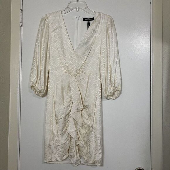 NEW! BCBG MaxAzria Women's Dotted Satin Ruched off white v-Neck Mini Dress $318 - Picture 4 of 6